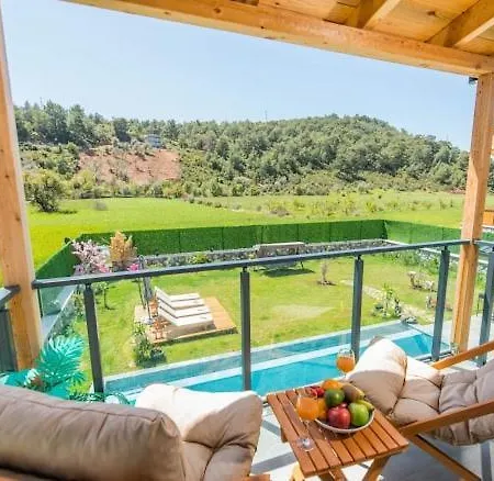 Villa Nur Nefes * كاس